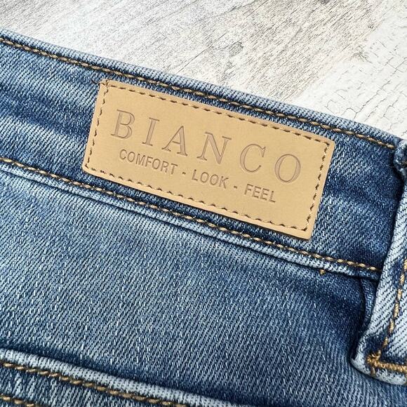 NWT Bianco Buttercup Boyfriend Jeans Light Blue Stretch Denim Button-Fly Size 24 - Picture 14 of 16